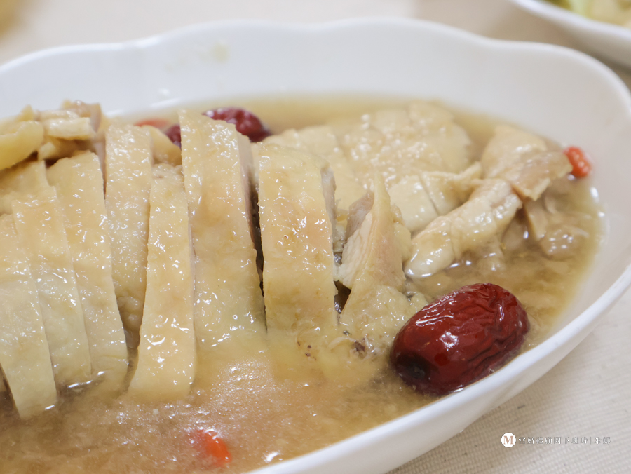 飯店年菜宅配開箱-主菜實拍-醉香紹興雞腿