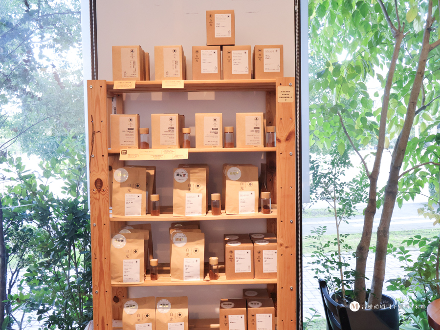 林口咖啡廳推薦｜不限時又好停車的白光咖啡，林口人工作讀書首選