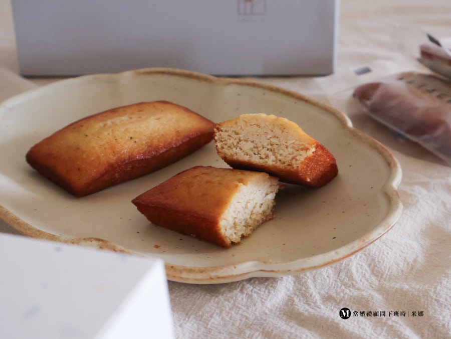 katachi 費南雪外層微酥、內層濕潤的細節近拍