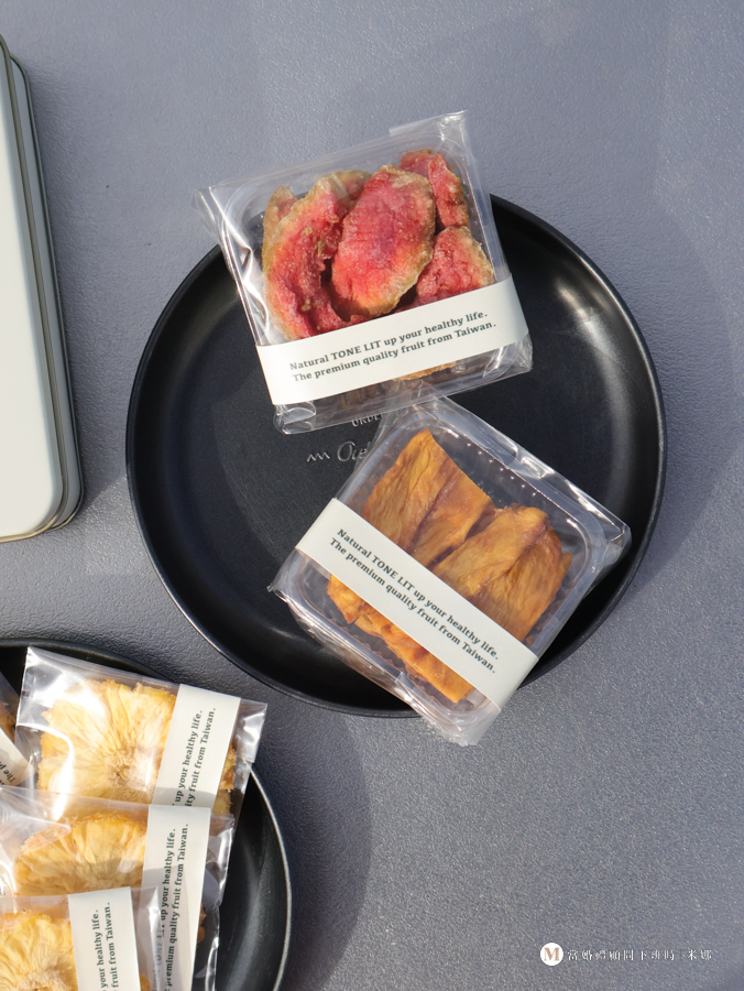 水果乾彌月禮盒內容物一覽，包裝完整好保存