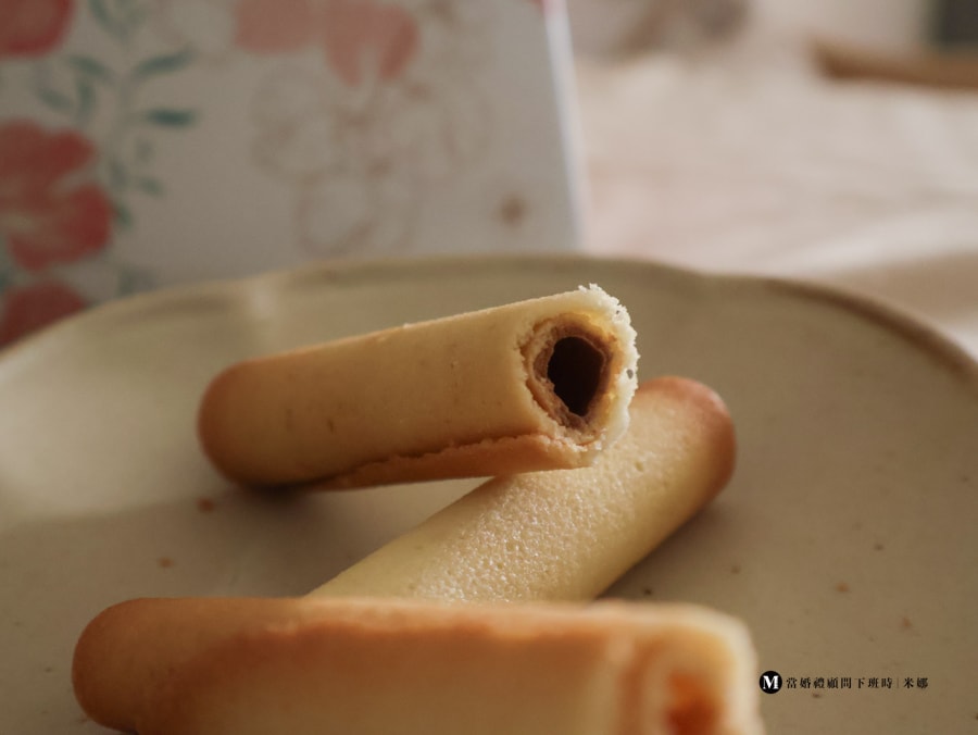 YOKU MOKU 巧克力雪茄蛋捲細節