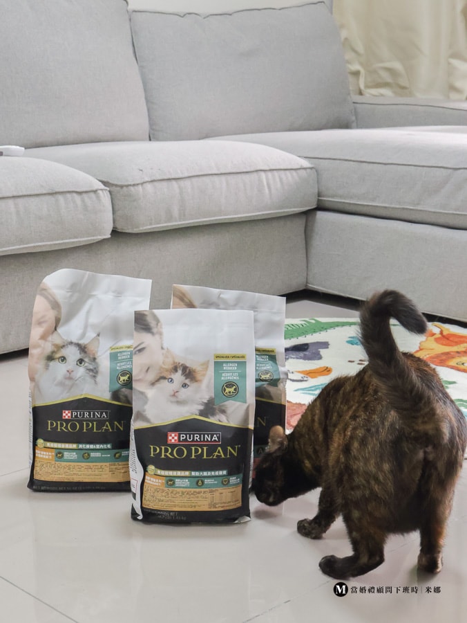 冠能舒敏貓飼料外包裝開箱實拍