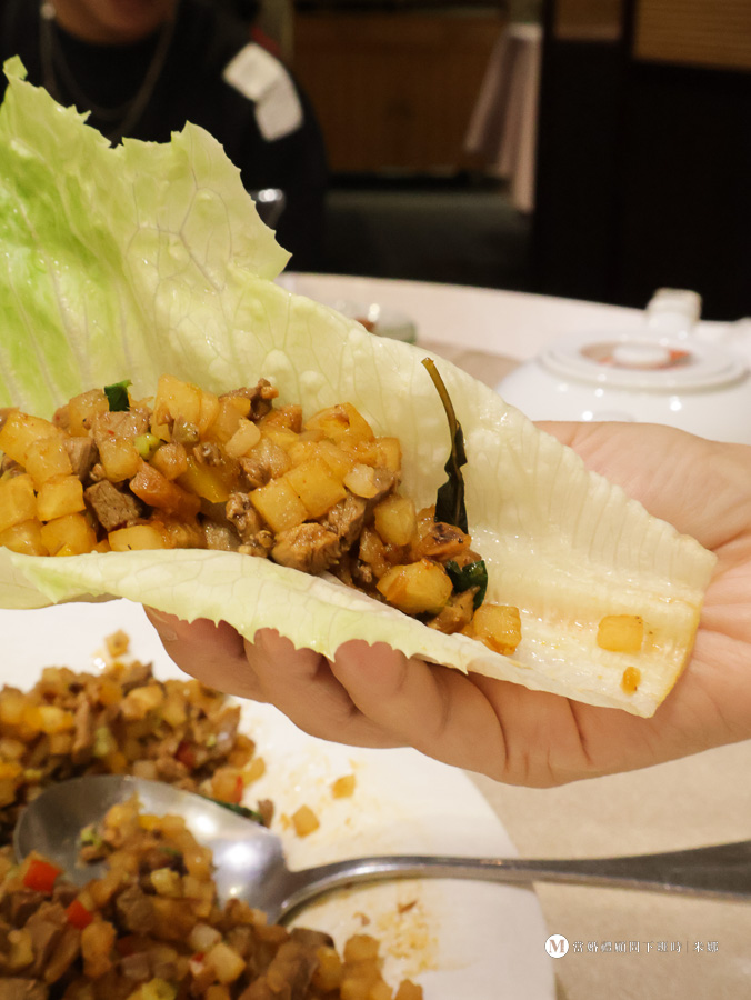 桃園片皮鴨推薦｜桃園福容飯店櫻桃片皮鴨五吃，桌菜聚餐必收藏